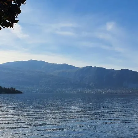 Mid Of Nature ' Bella Vista Maggiore Mit Traumhaften Seeblick, Terrasse Und Grossen Garten Prázdninový dům