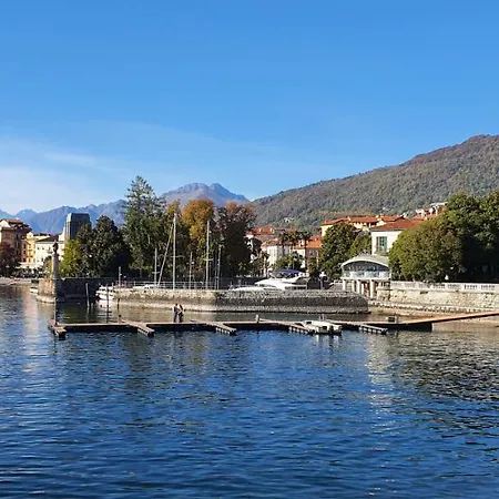 Prázdninový dům Mid Of Nature ' Bella Vista Maggiore Mit Traumhaften Seeblick, Terrasse Und Grossen Garten Ghiffa