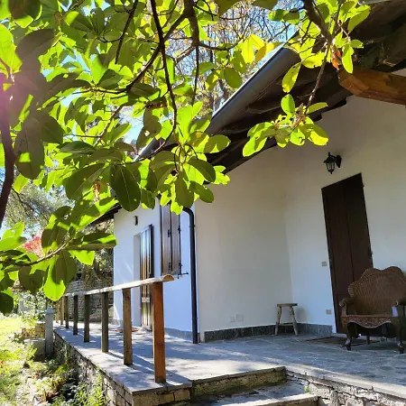 Prázdninový dům Mid Of Nature ' Bella Vista Maggiore Mit Traumhaften Seeblick, Terrasse Und Grossen Garten