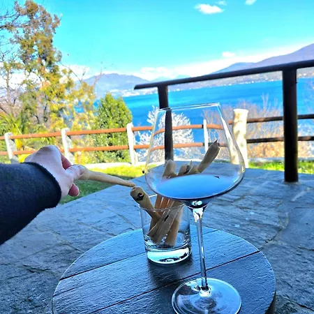 Prázdninový dům Mid Of Nature ' Bella Vista Maggiore Mit Traumhaften Seeblick, Terrasse Und Grossen Garten *